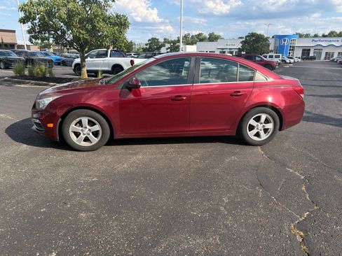 Used 2015 Chevrolet Cruze LT FWD image 4