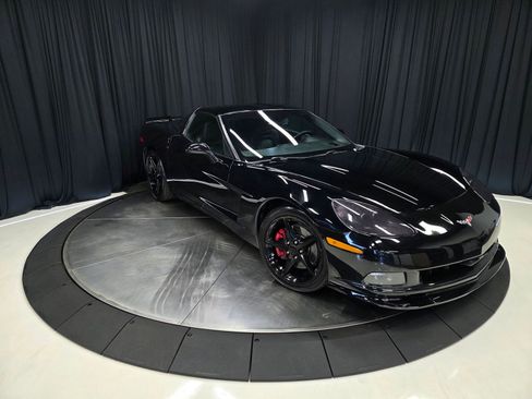 Used 2013 Chevrolet Corvette Coupe w/ 2LT Preferred Equipment Group RWD image 44