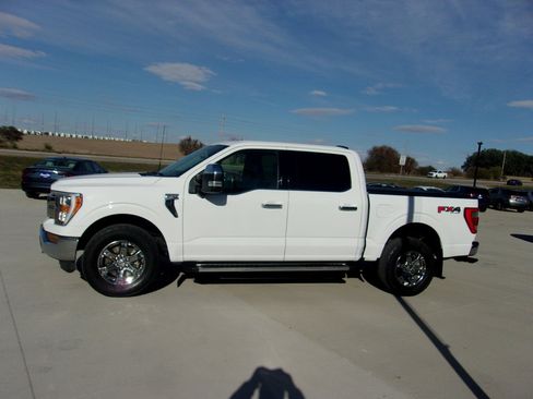 Used 2022 Ford F150 Lariat image 7