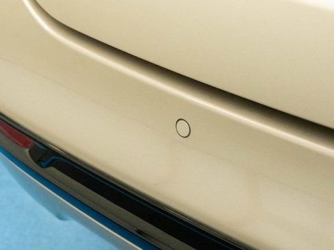 Used 2018 Ford Fusion Energi Platinum image 10