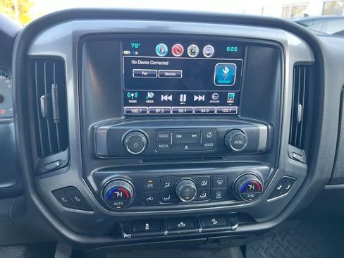 Used 2018 Chevrolet Silverado 1500 LT w/ All Star Edition image 18