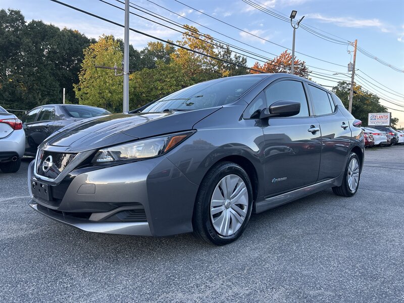 Used 2019 Nissan Leaf S w/ S Charge Package FWD image 1