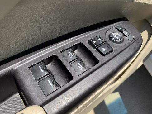 Used 2014 Acura RDX FWD image 15
