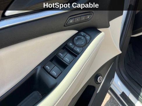 Used 2022 Buick Enclave Avenir w/ Avenir Technology Package AWD/4WD image 15