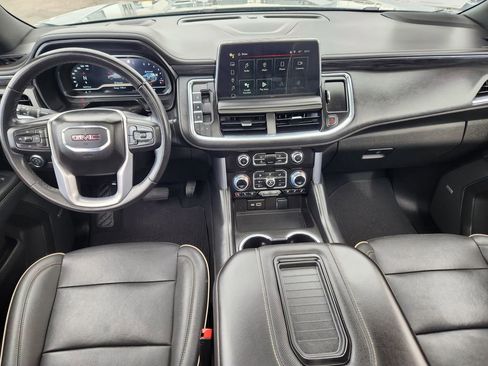 Certified 2023 GMC Yukon XL SLT image 16