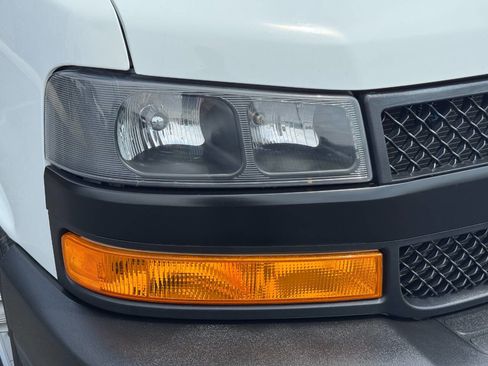 Used 2021 Chevrolet Express 2500 w/ Driver Convenience Package RWD image 46