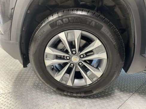 Certified 2025 Chevrolet Equinox LT w/ Convenience Package II AWD/4WD image 11