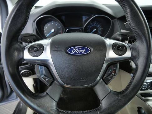 Used 2012 Ford Focus SEL FWD image 23