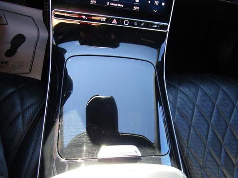 Used 2022 Mercedes-Benz S 580 4MATIC Sedan image 25