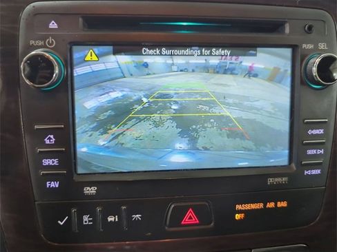 Used 2015 Buick Enclave Leather image 13