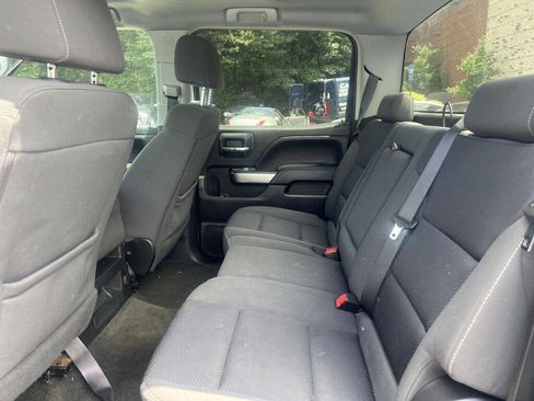 Used 2018 Chevrolet Silverado 1500 LT w/ All Star Edition image 12