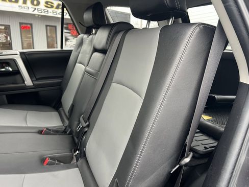 Used 2017 Toyota 4Runner SR5 Premium image 20