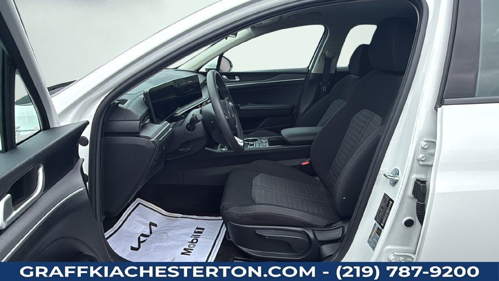 Used 2026 Kia K5 LXS FWD image 21