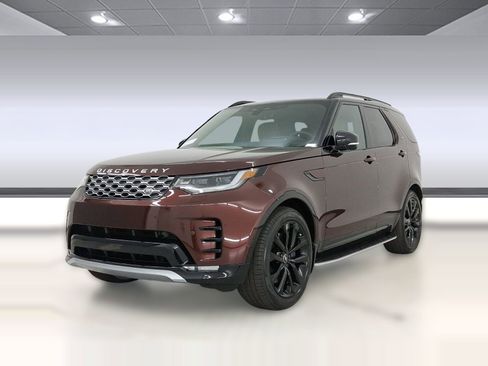 New 2026 Land Rover Discovery Limited Edition image 1