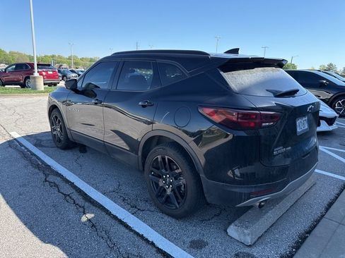 Used 2024 Chevrolet Blazer LT w/ Sound & Technology Package AWD/4WD image 2