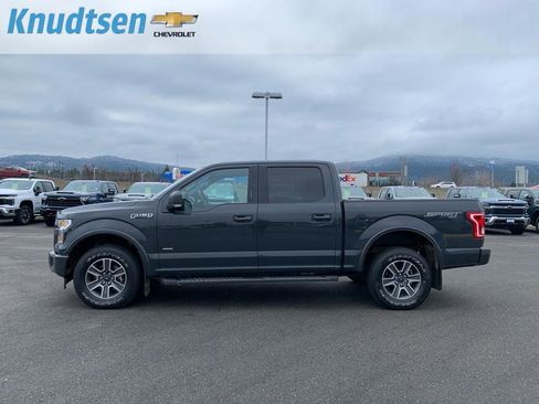 Used 2017 Ford F150 XLT w/ Equipment Group 301A Mid image 4