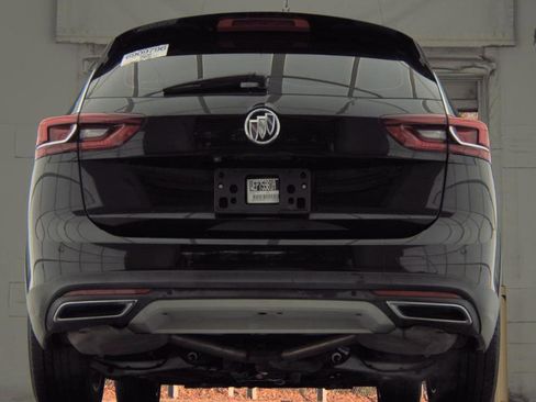 Used 2018 Buick Regal Essence w/ Driver Confidence Package #1 image 7