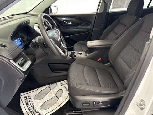 Used 2024 GMC Terrain SLE w/ Driver Convenience Package AWD/4WD image 30