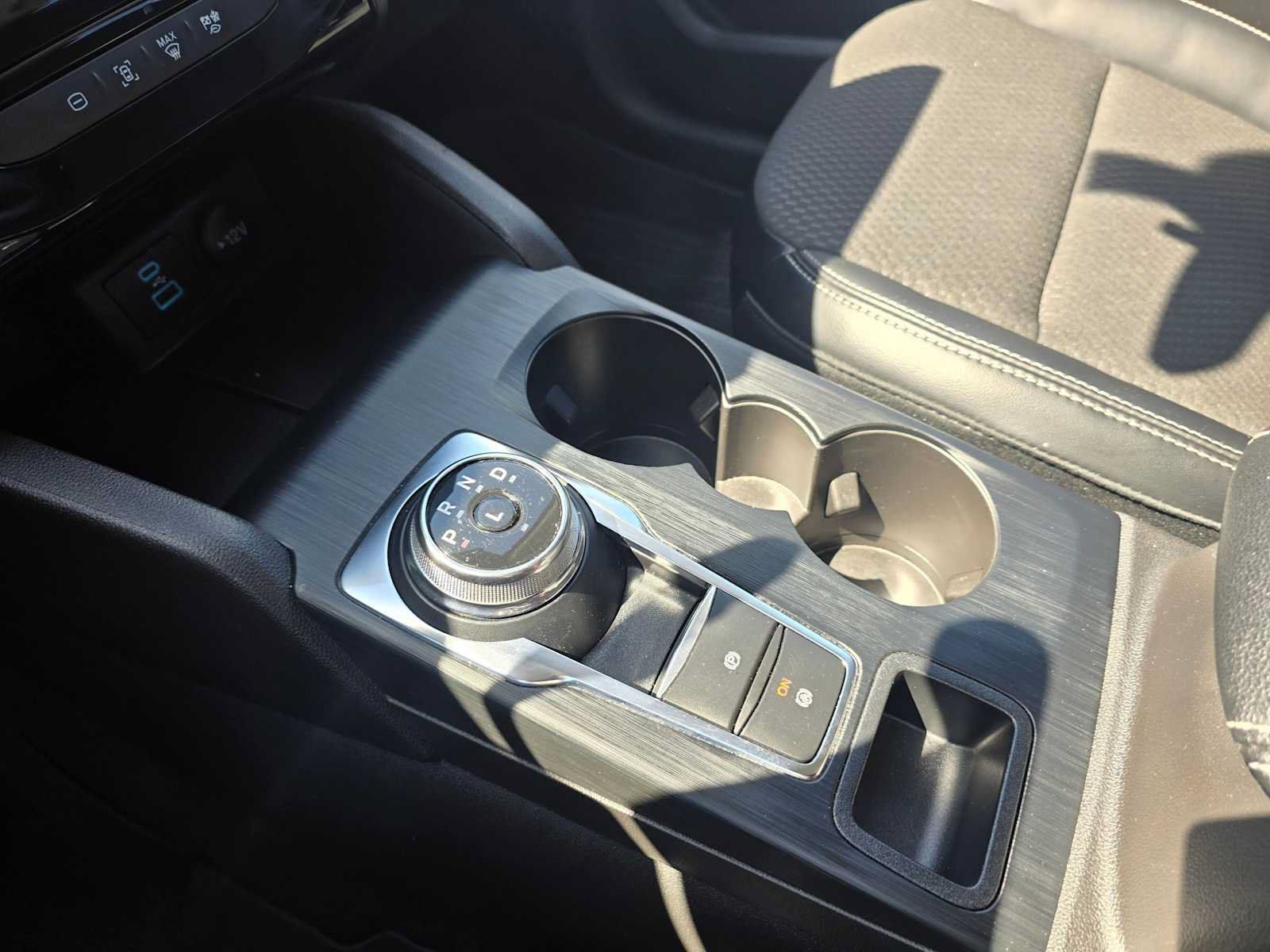 Used 2023 Ford Escape SE FWD image 32