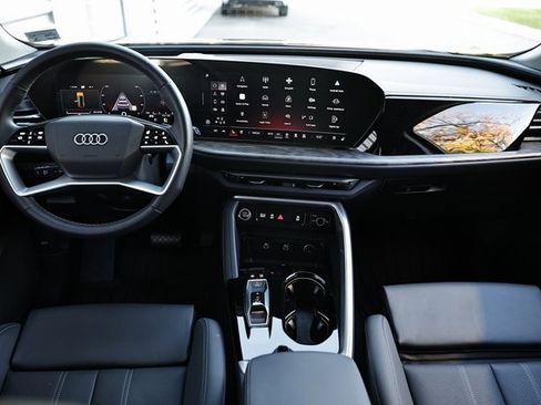 Certified 2025 Audi Q5 Premium Plus w/ Premium Plus image 26