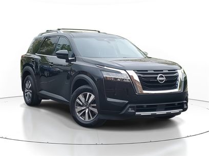 Used 2022 Nissan Pathfinder SL