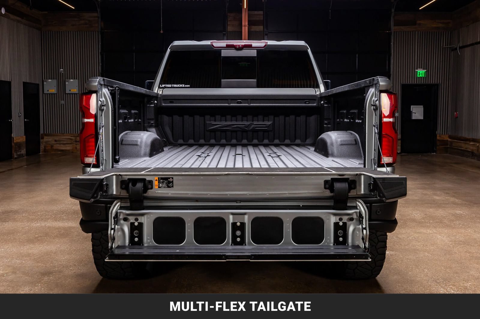 Used 2024 Chevrolet Silverado 2500 ZR2 w/ ZR2 Bison Edition AWD/4WD image 8