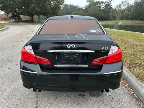 Used 2009 INFINITI M35 w/ Technology Pkg image 4
