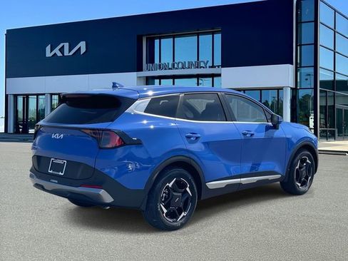 New 2026 Kia Sportage EX FWD image 10
