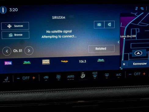 Used 2023 Lincoln Corsair FWD image 31