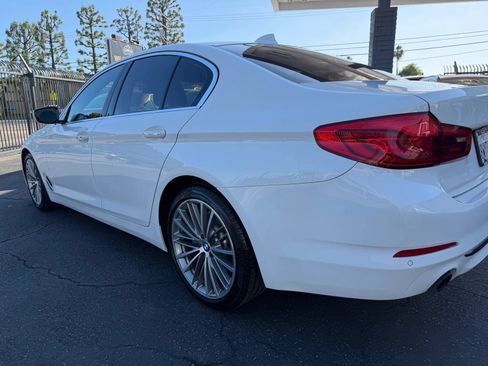 Used 2018 BMW 530i w/ Premium Package RWD image 24