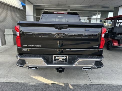 New 2026 Chevrolet Silverado 1500 LTZ w/ LTZ Premium Package AWD/4WD image 35