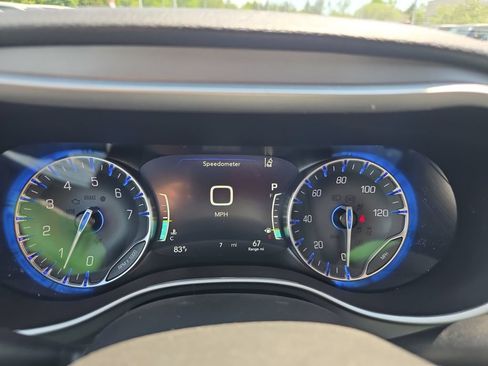 New 2027 Chrysler Pacifica Select AWD/4WD image 16