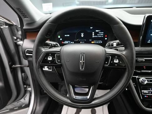 Certified 2022 Lincoln Corsair Reserve w/ Elements Package FWD image 15