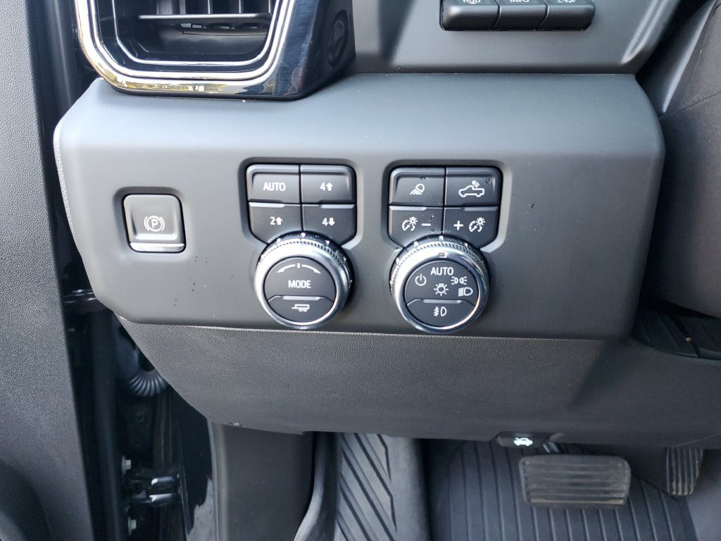 Used 2024 GMC Sierra 1500 AT4X w/ AT4X AEV Edition AWD/4WD image 24