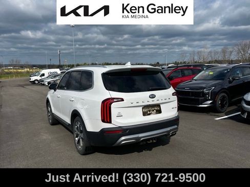 Used 2020 Kia Telluride EX w/ EX Premium Package image 7