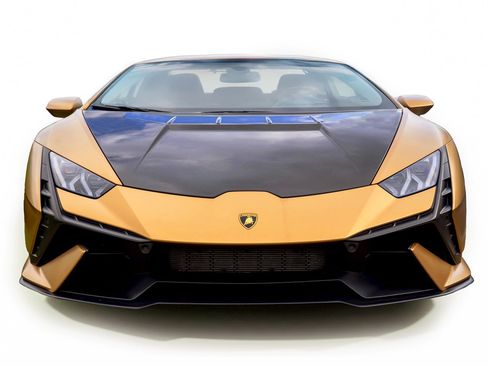 Used 2023 Lamborghini Huracan Tecnica image 11