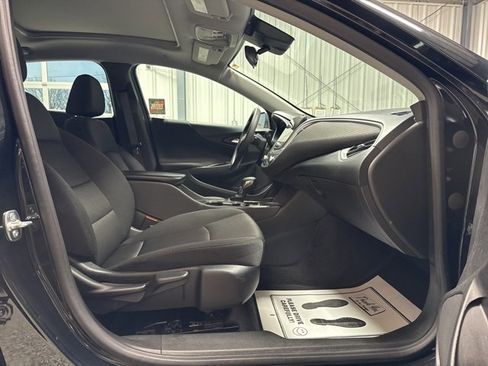 Used 2024 Chevrolet Malibu LT image 24