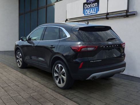 Used 2023 Ford Escape Platinum AWD/4WD image 2