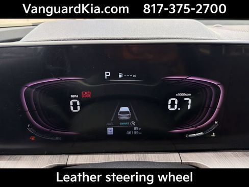 Certified 2024 Kia Telluride EX w/ EX Captain's Chair Package FWD image 11