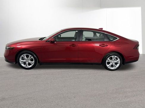 Used 2024 Honda Accord LX image 29