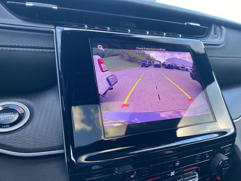 New 2025 Jeep Grand Cherokee Limited w/ Black Appearance Package image 33