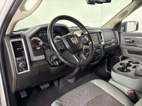 Used 2019 RAM 1500 Big Horn image 15
