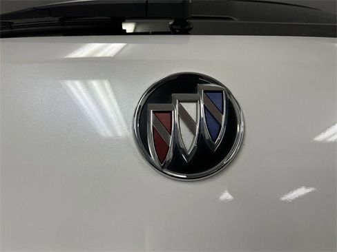 Used 2022 Buick Encore GX Essence w/ Experience Buick Package image 30