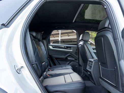 New 2026 Porsche Cayenne AWD/4WD image 47