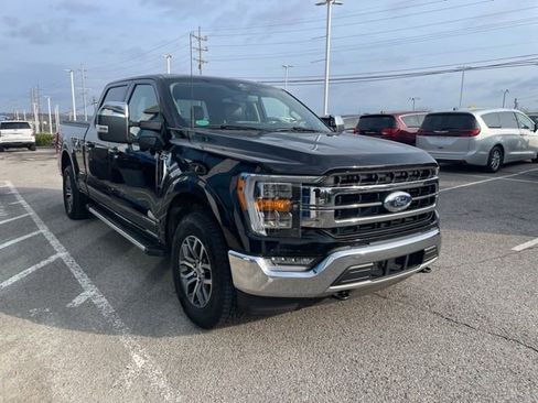 Used 2022 Ford F150 Lariat w/ Max Trailer Tow Package image 3