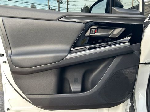 Used 2024 Toyota bZ4X XLE w/ Weather Package image 22