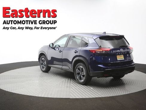 Used 2024 Nissan Rogue SV AWD/4WD image 64
