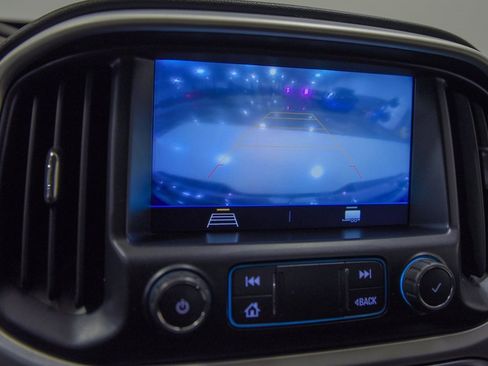 Used 2021 GMC Canyon Elevation image 19