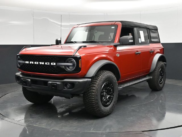 Used 2023 Ford Bronco Wildtrak AWD/4WD image 7