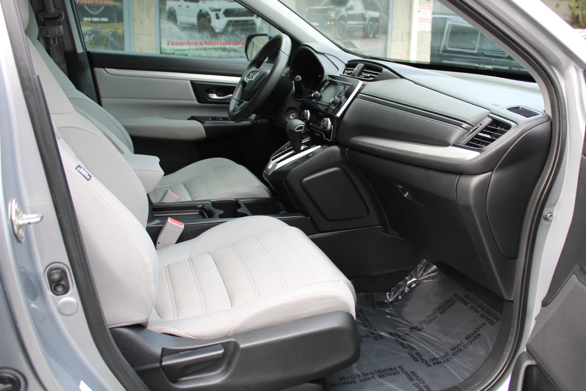 Used 2019 Honda CR-V LX image 18